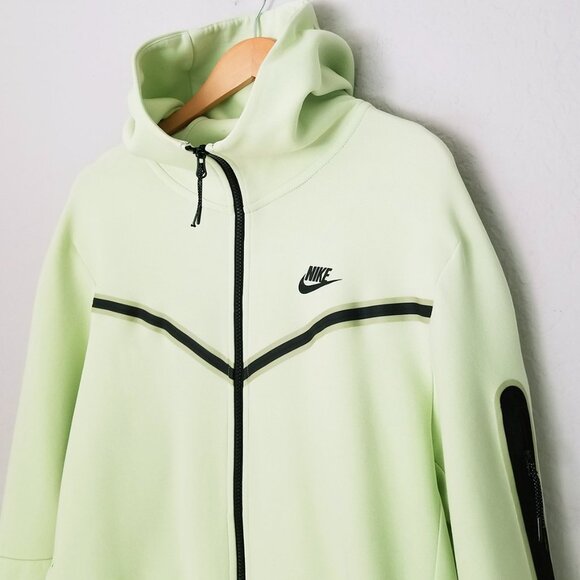 Nike Sportswear Men's L Tech Fleece Full-Zip Hoodie in Light Liquid Lime Black - Picture 14 of 16